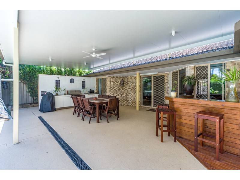 14 Balranald Court, Helensvale QLD 4212