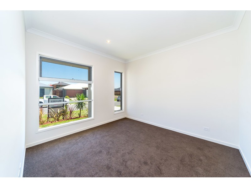 3 Saltwater Street, Pimpama QLD 4209