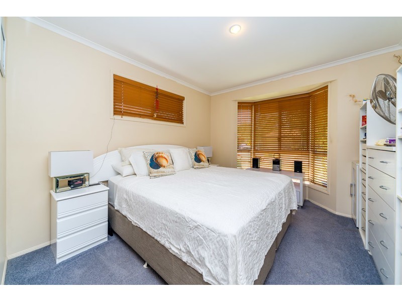 10 Blueash Crescent, Oxenford QLD 4210