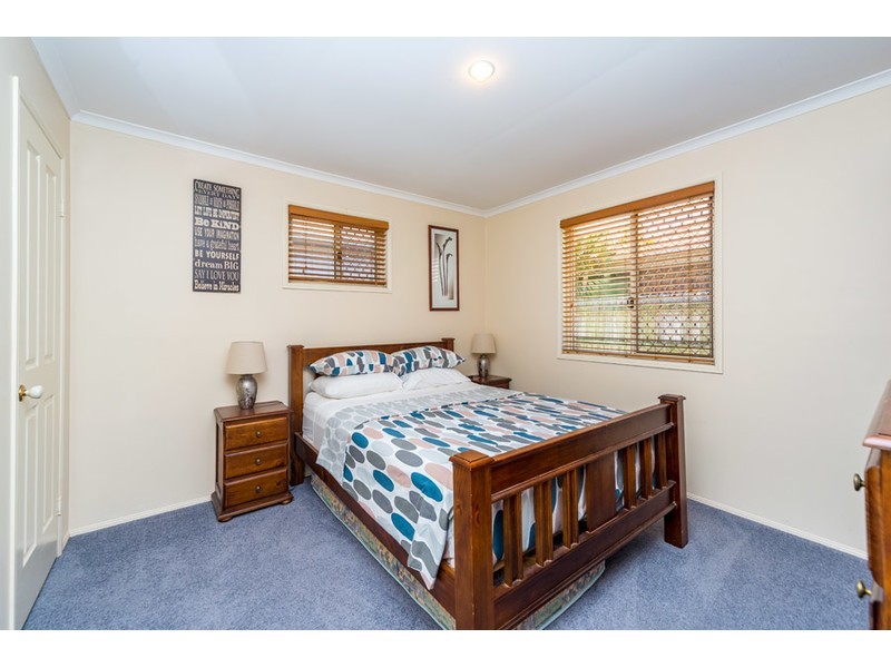 10 Blueash Crescent, Oxenford QLD 4210