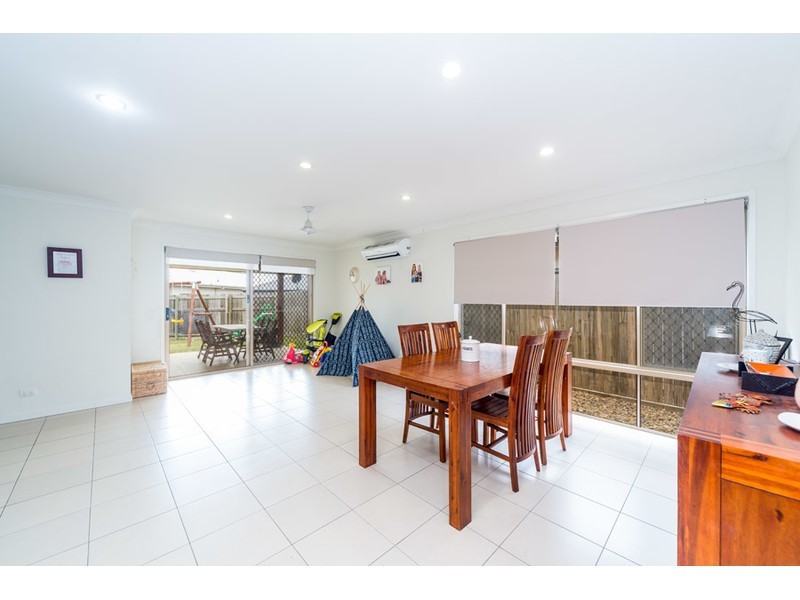 68 Brookside Circuit, Ormeau QLD 4208