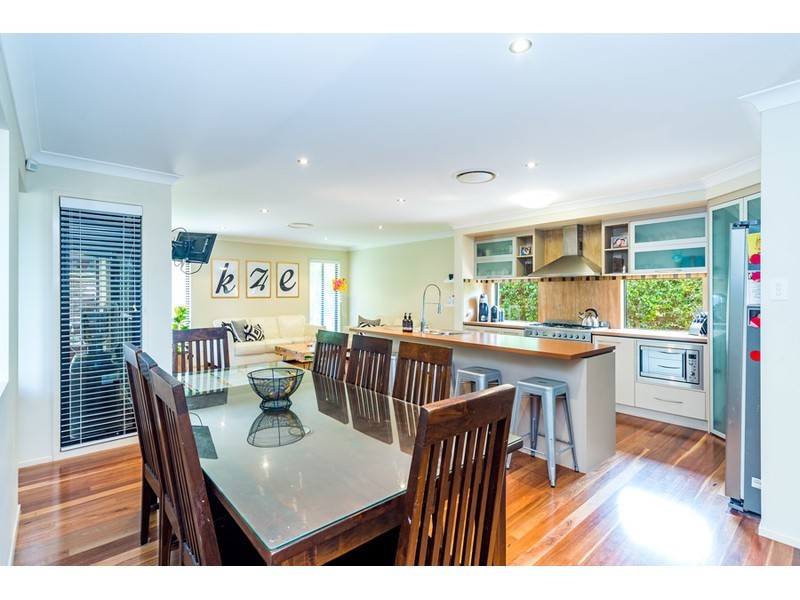 27 Candlebark Circuit, Upper Coomera QLD 4209