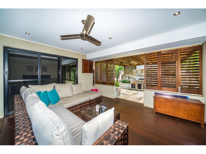 27 Candlebark Circuit, Upper Coomera QLD 4209