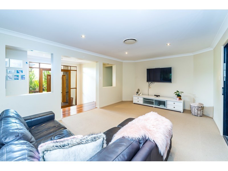27 Candlebark Circuit, Upper Coomera QLD 4209