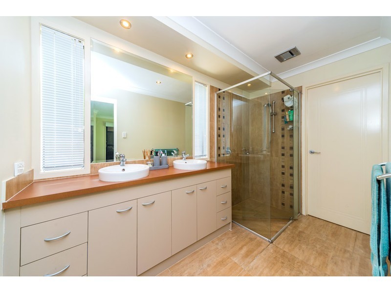 27 Candlebark Circuit, Upper Coomera QLD 4209