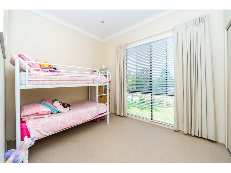 27 Candlebark Circuit, Upper Coomera QLD 4209