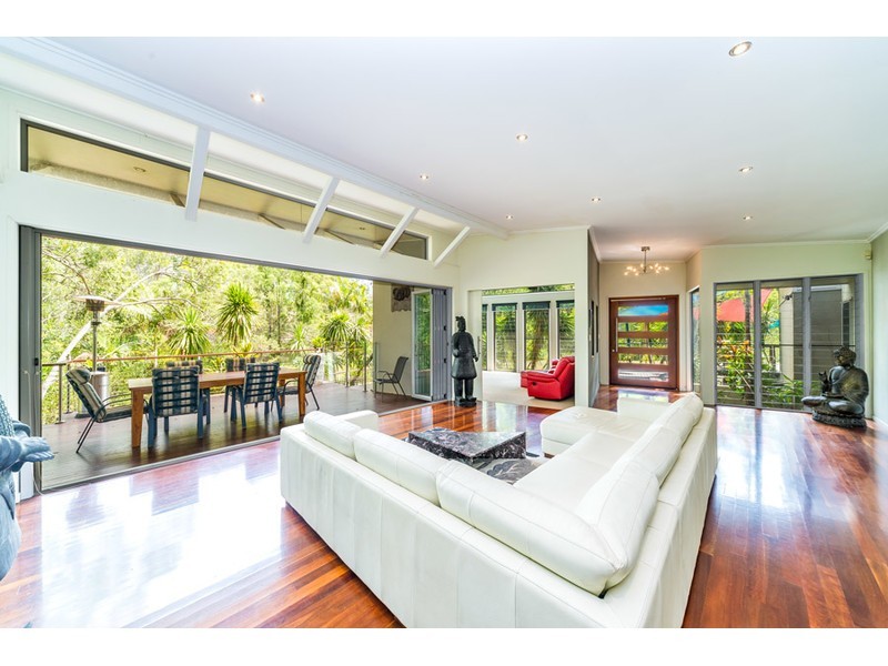 9/239 Brygon Creek Drive, Upper Coomera QLD 4209