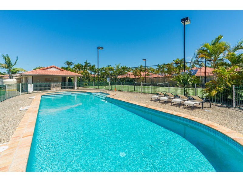 11/88 Cotlew Street East, Southport QLD 4215