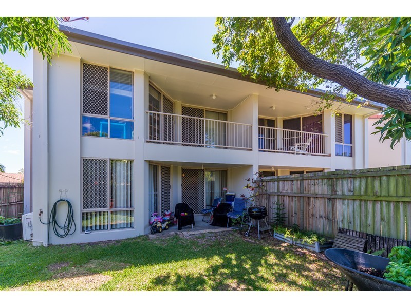 11/88 Cotlew Street East, Southport QLD 4215