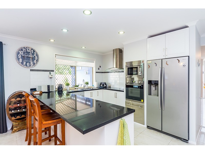 11 Ferricks Court, Upper Coomera QLD 4209