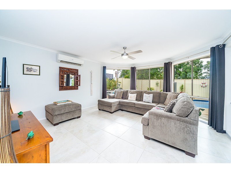 11 Ferricks Court, Upper Coomera QLD 4209