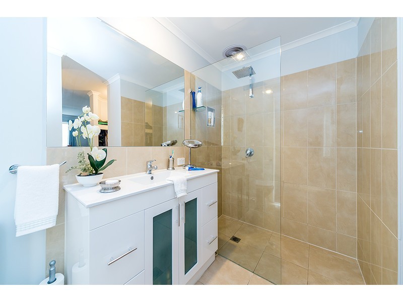 11 Ferricks Court, Upper Coomera QLD 4209