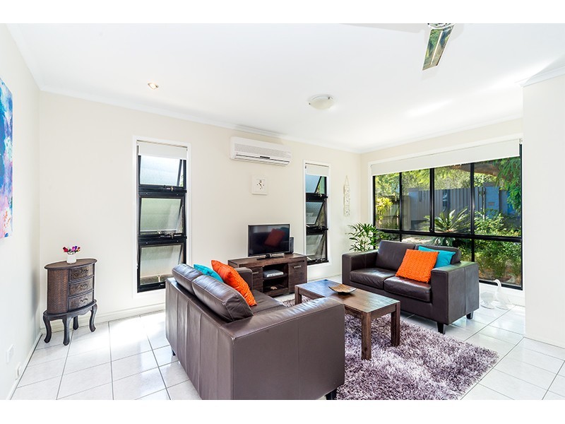 316 Oxley Drive, Coombabah QLD 4216
