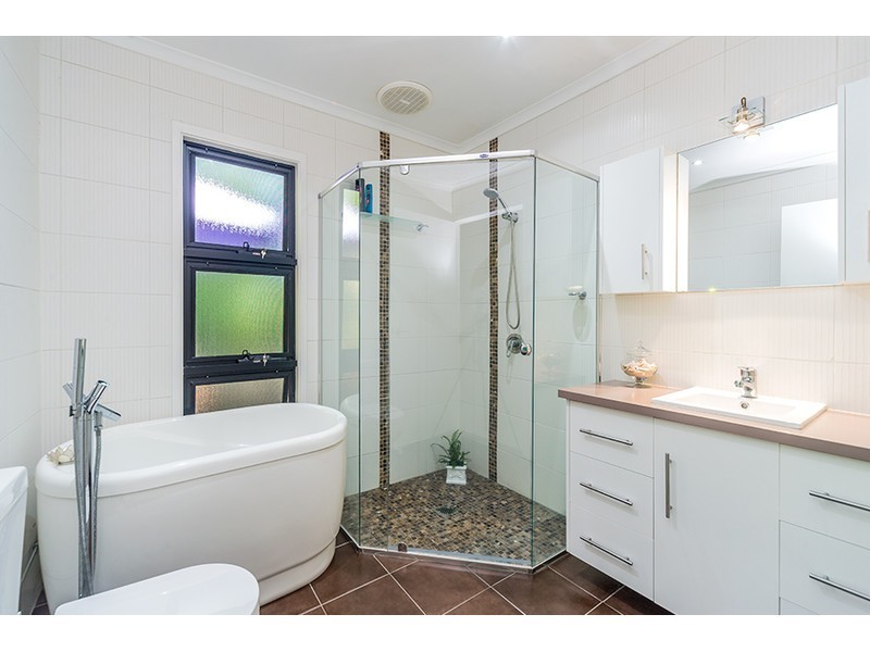 316 Oxley Drive, Coombabah QLD 4216