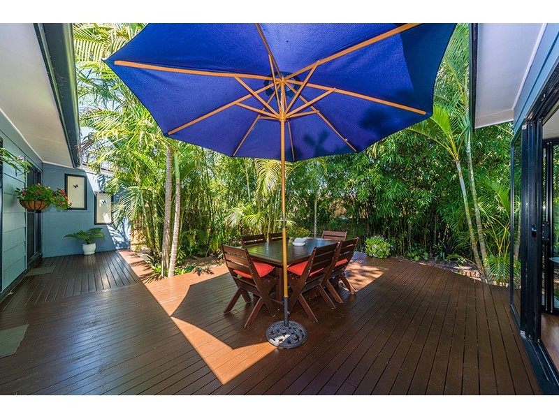 316 Oxley Drive, Coombabah QLD 4216