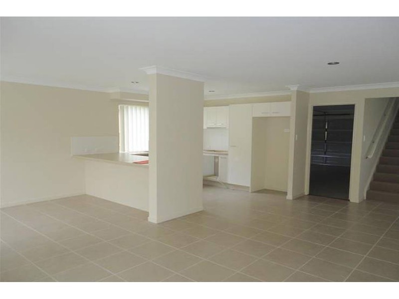 27 Chrome Drive, Pimpama QLD 4209