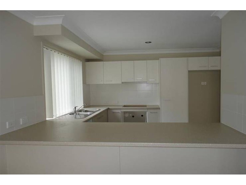 27 Chrome Drive, Pimpama QLD 4209