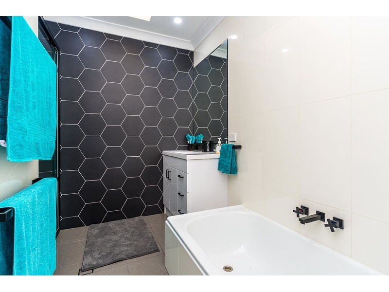 25/26 Fortune Street, Coomera QLD 4209