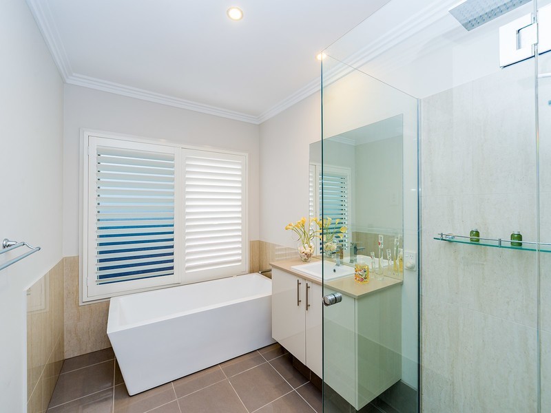 12 Canning Street, Ormeau Hills QLD 4208