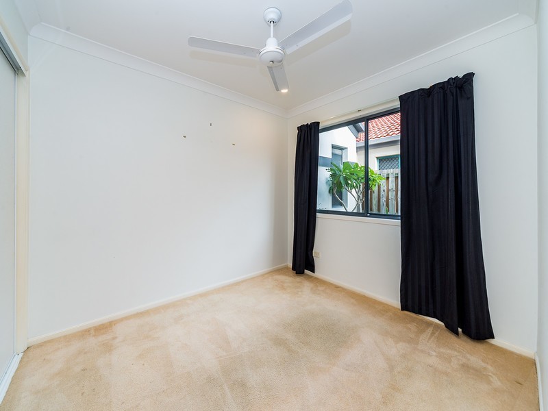 24 Zac Avenue, Coombabah QLD 4216