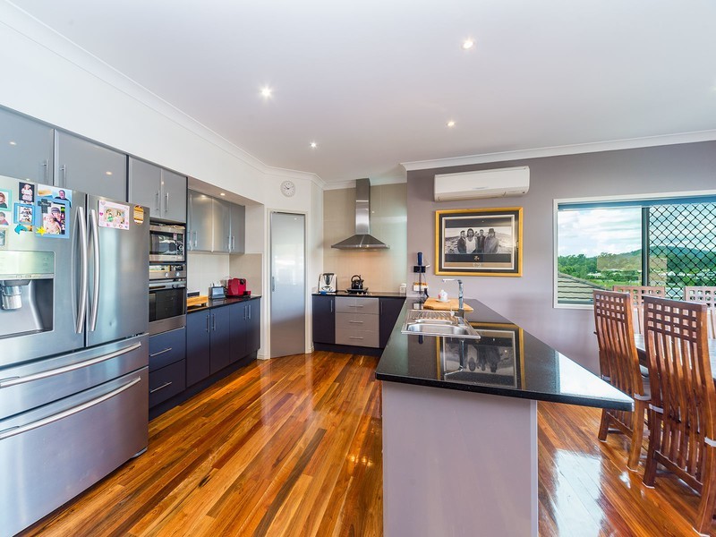 6 Bunjil Place, Upper Coomera QLD 4209