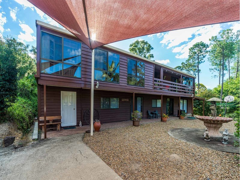 140 Glade Drive, Gaven QLD 4211