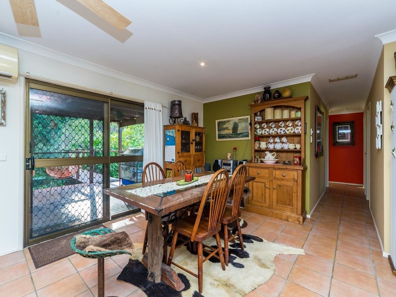 140 Glade Drive, Gaven QLD 4211