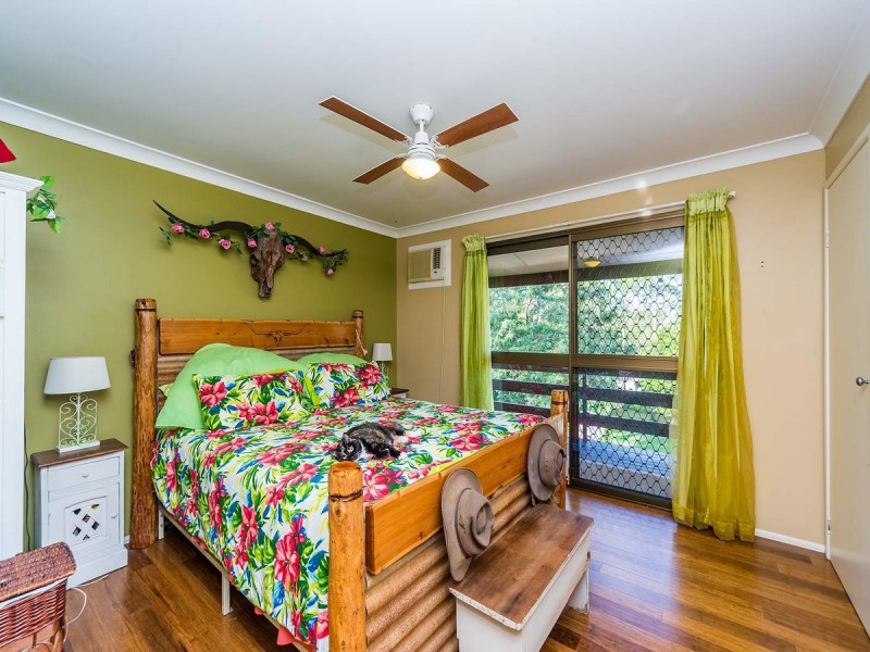 140 Glade Drive, Gaven QLD 4211