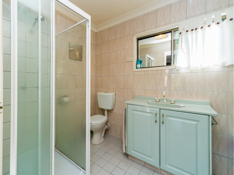 140 Glade Drive, Gaven QLD 4211