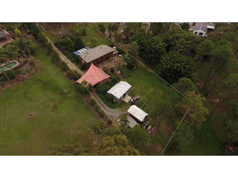 140 Glade Drive, Gaven QLD 4211