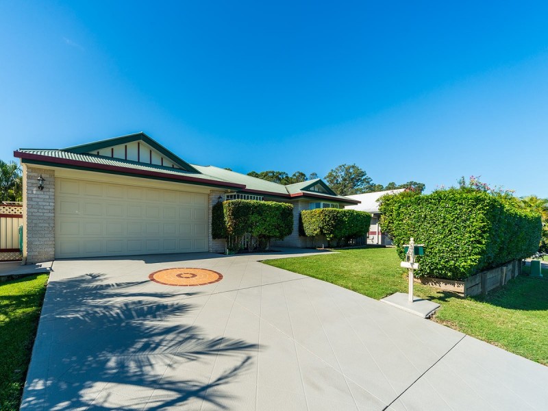 48 Brittany Drive, Oxenford QLD 4210