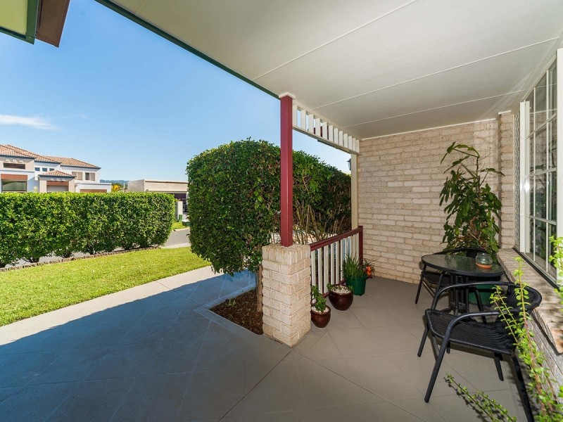 48 Brittany Drive, Oxenford QLD 4210