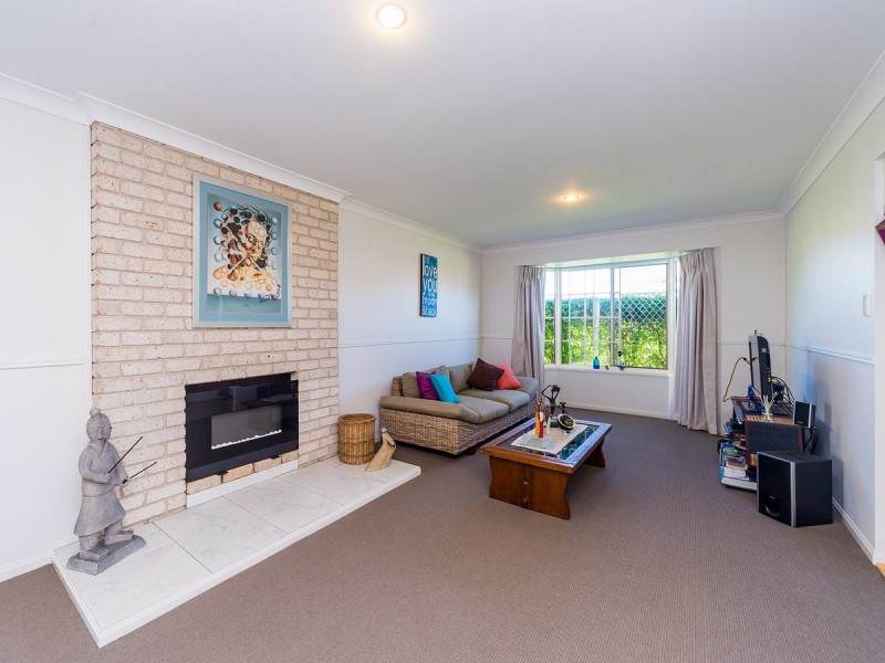 48 Brittany Drive, Oxenford QLD 4210