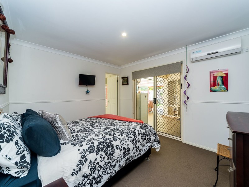 48 Brittany Drive, Oxenford QLD 4210