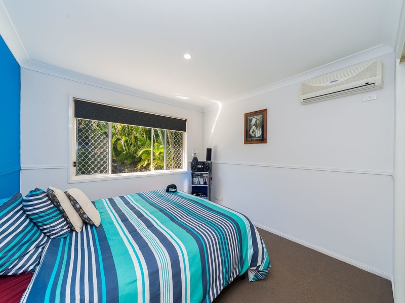 48 Brittany Drive, Oxenford QLD 4210