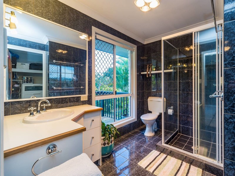 24 Andamooka Avenue, Worongary QLD 4213