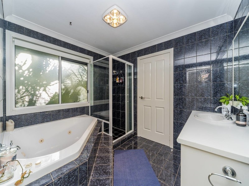 24 Andamooka Avenue, Worongary QLD 4213