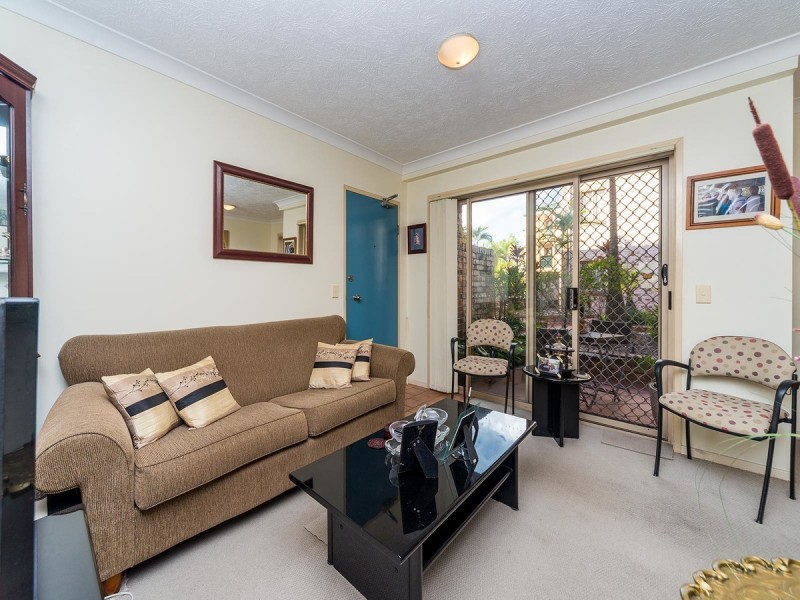 3/14-16 Spendelove Avenue, Southport QLD 4215