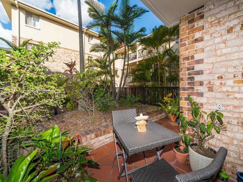 3/14-16 Spendelove Avenue, Southport QLD 4215