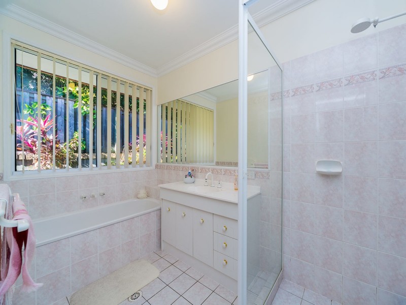 20 Taroona Circuit, Oxenford QLD 4210