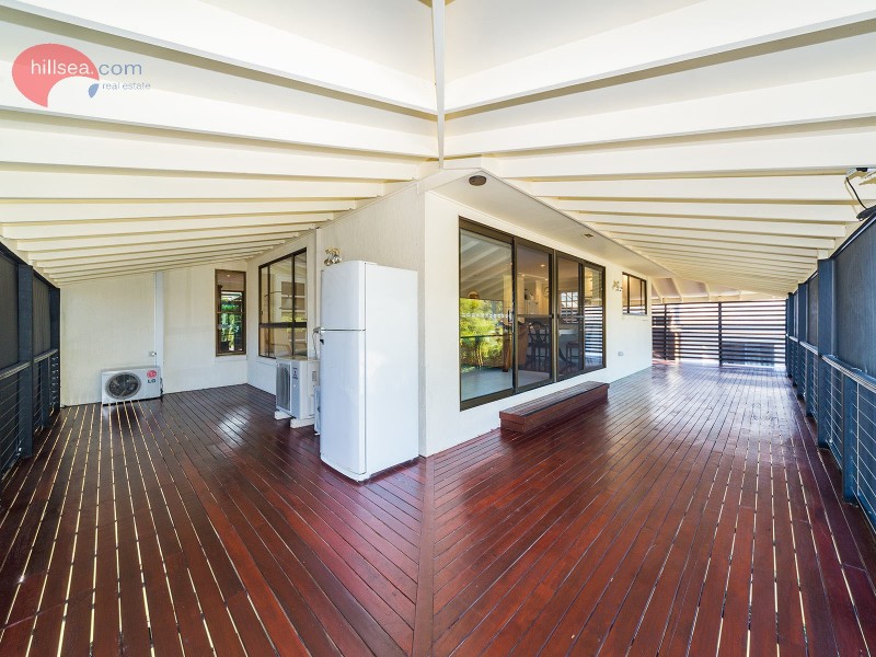 8 Tallawood Road, Coomera QLD 4209