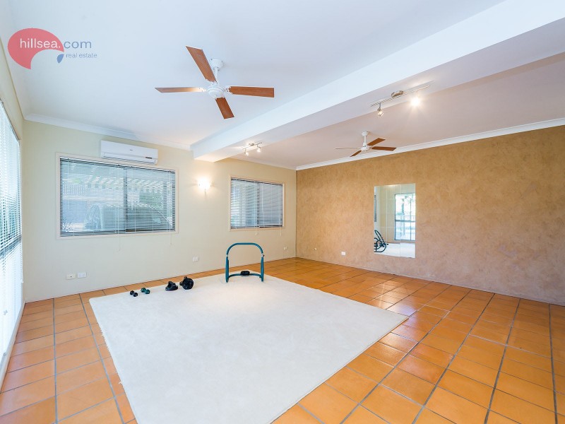 8 Tallawood Road, Coomera QLD 4209