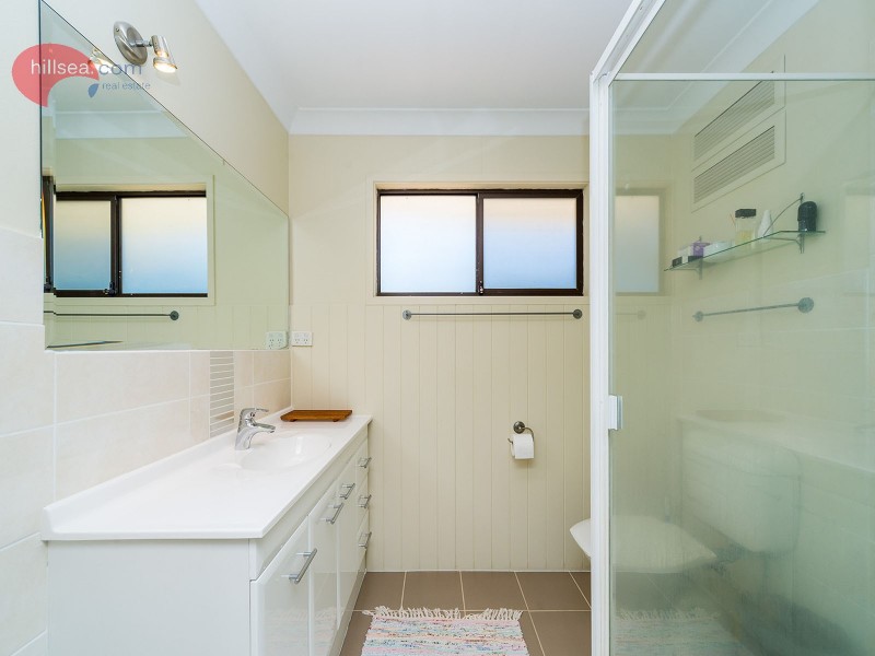 8 Tallawood Road, Coomera QLD 4209