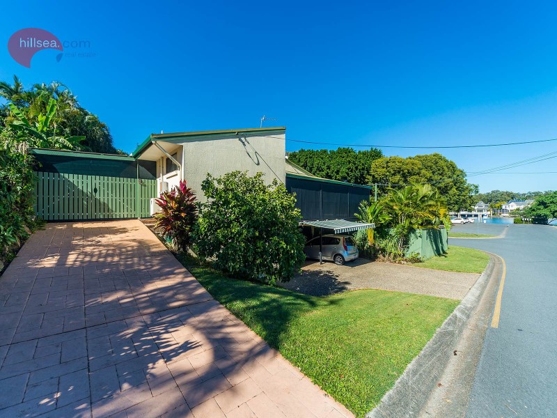 8 Tallawood Road, Coomera QLD 4209