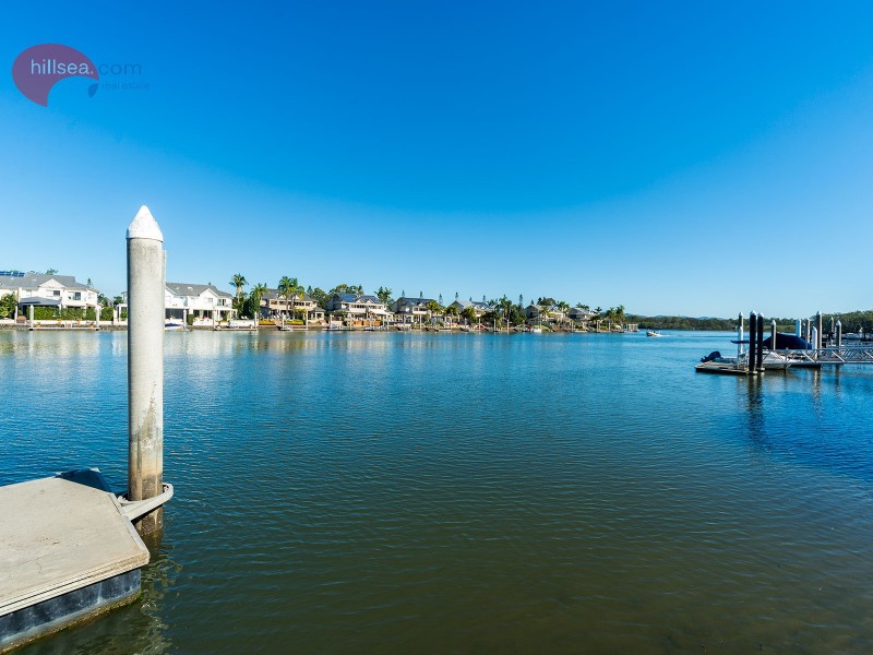 8 Tallawood Road, Coomera QLD 4209