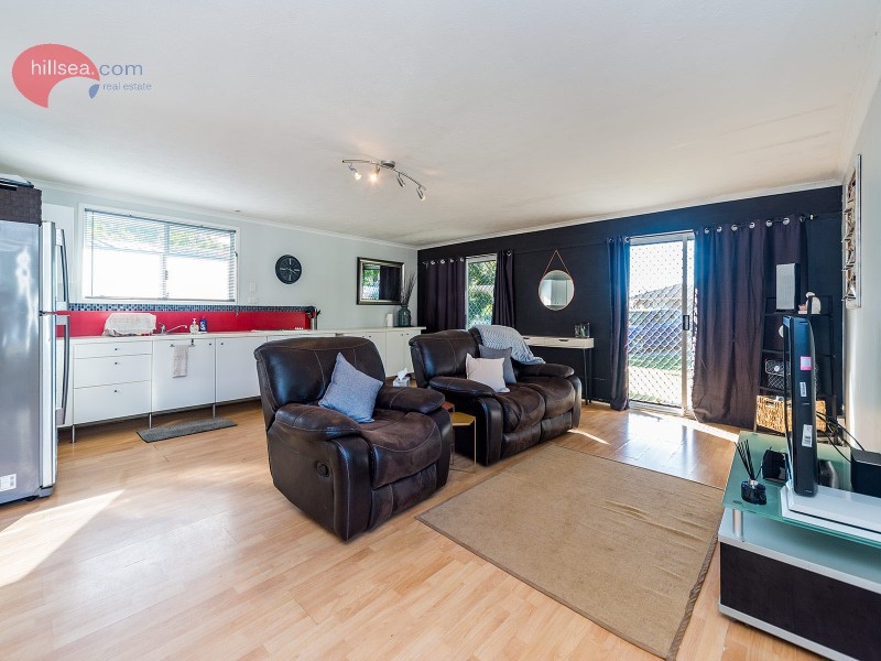 49 Riversdale Road, Oxenford QLD 4210