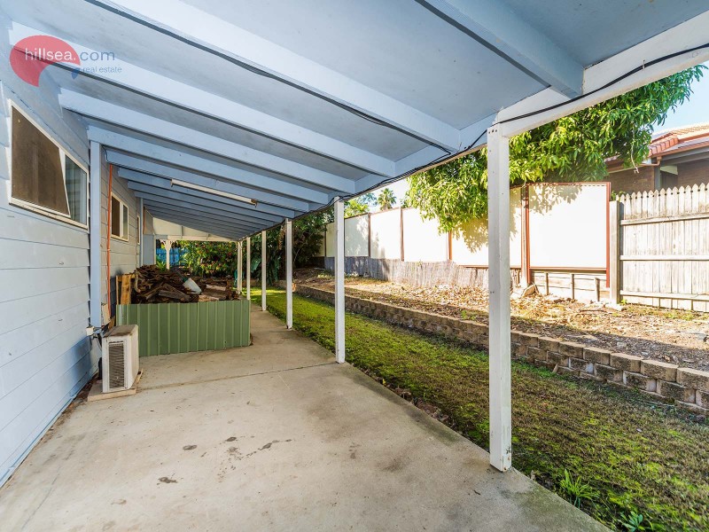 49 Riversdale Road, Oxenford QLD 4210
