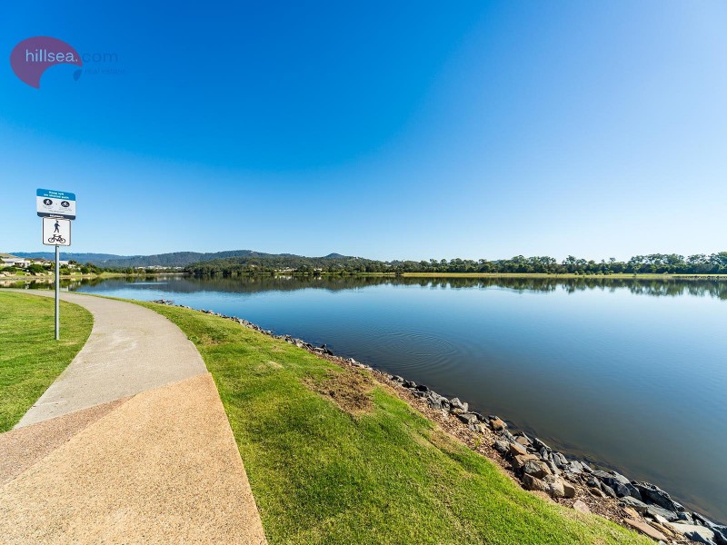 4 Alva Court, Oxenford QLD 4210