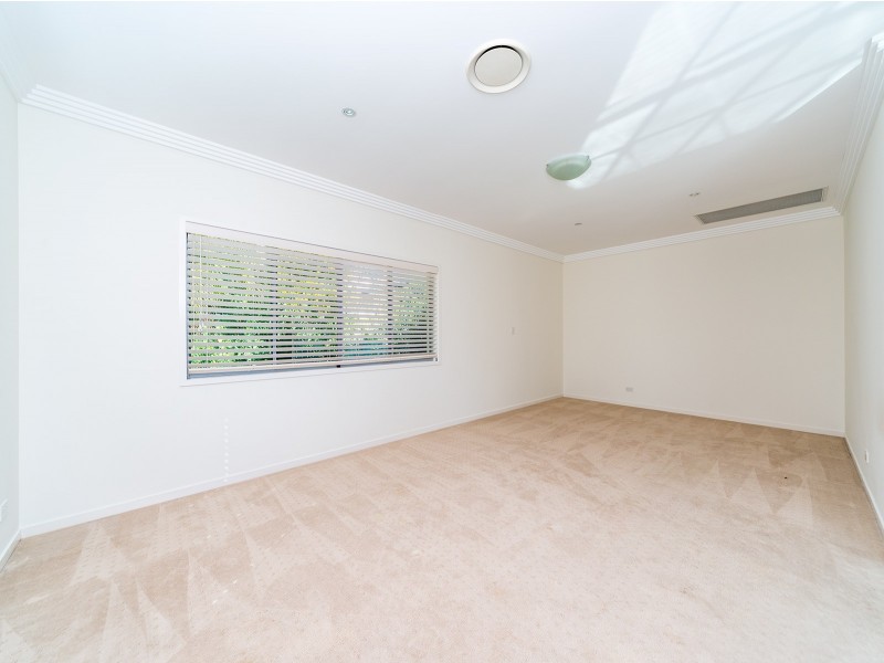 72 Graywillow Boulevard, Oxenford QLD 4210