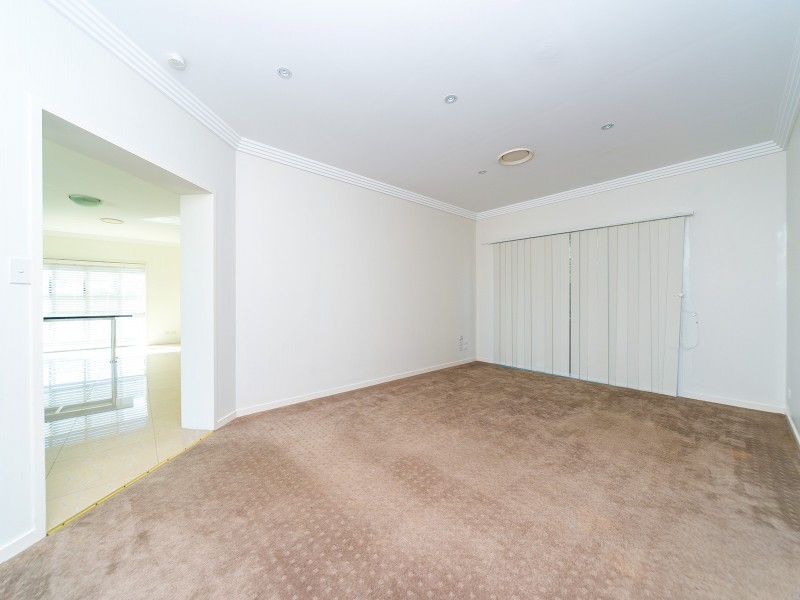 72 Graywillow Boulevard, Oxenford QLD 4210